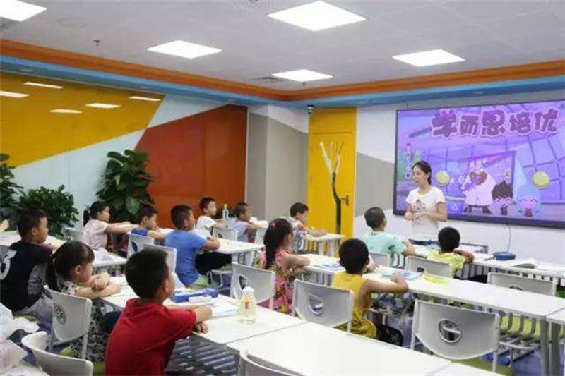 托管服务是什么意思呢?今天我们就来聊聊这个话题。